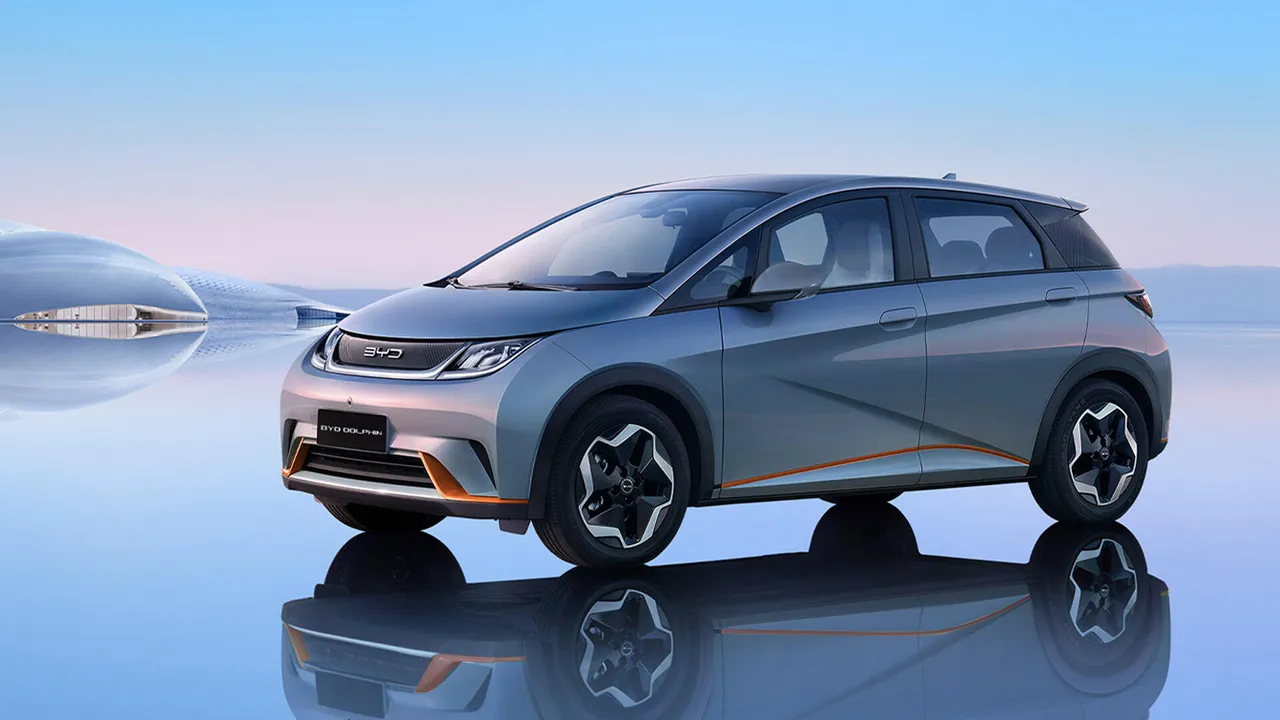 BYD Dolphin 2025
