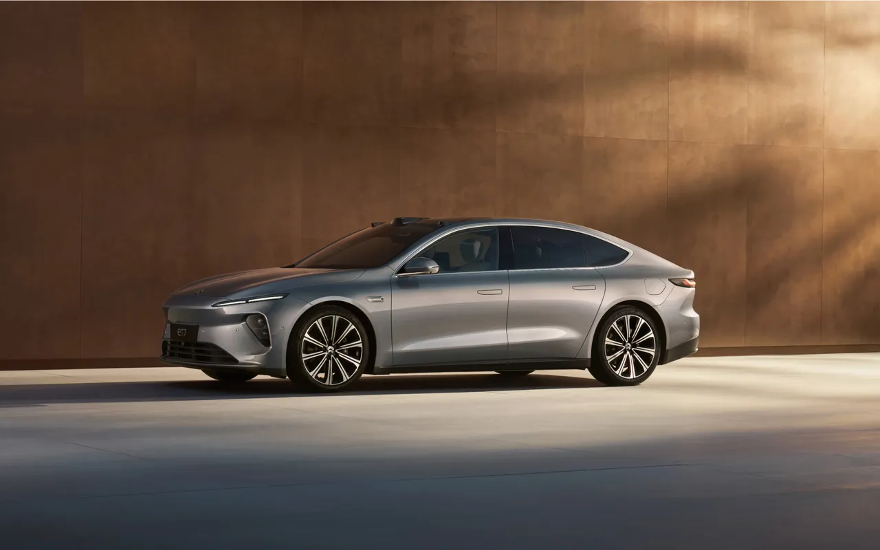 NIO Et7